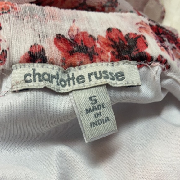 Charlotte Russe Floral Top with Ruffles on the Sleeves - Picture 7 of 8